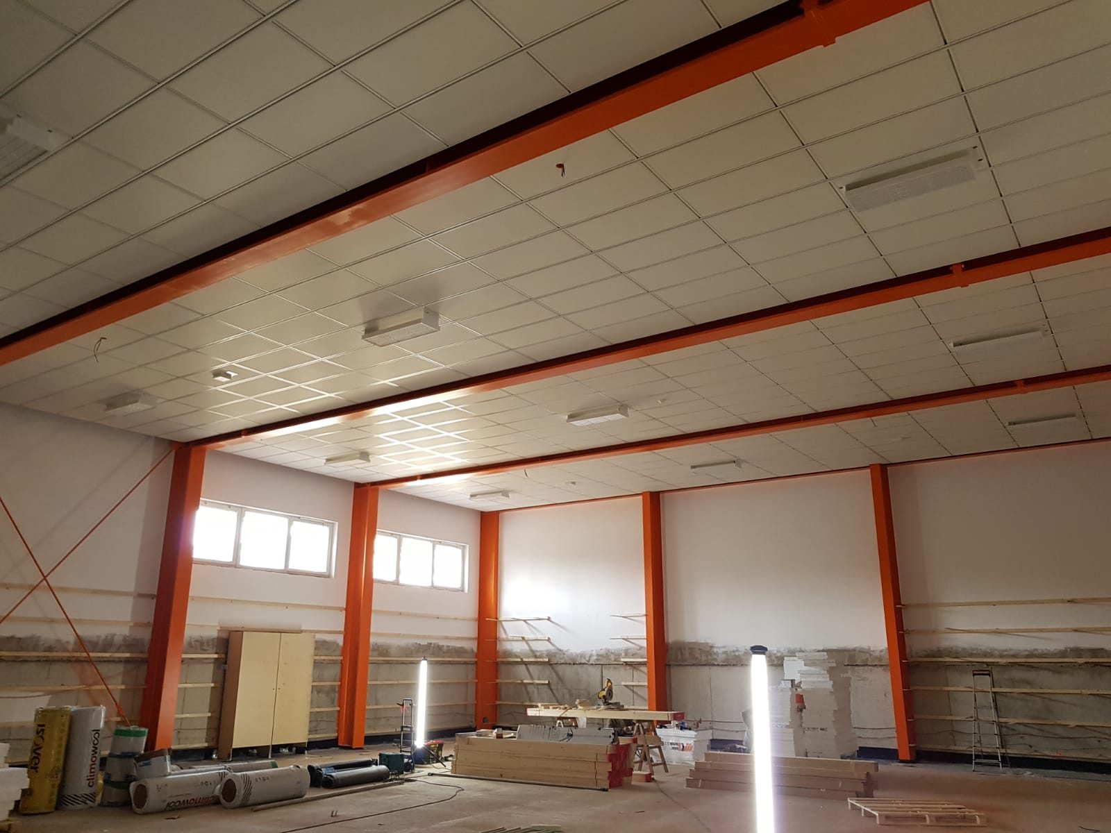 Schallschutzdecke in der Sporthalle Olbernhau